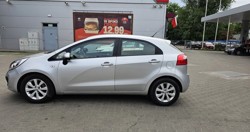 Kia Rio cena 21500 przebieg: 140000, rok produkcji 2012 z Warszawa małe 106